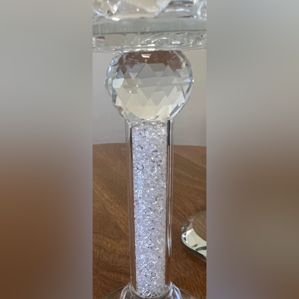 Lotus Crystal Tea Light Pillars - Picture 3 of 3